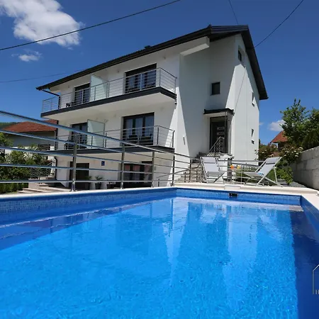 Helvetia Apartments Jajce Exterior photo
